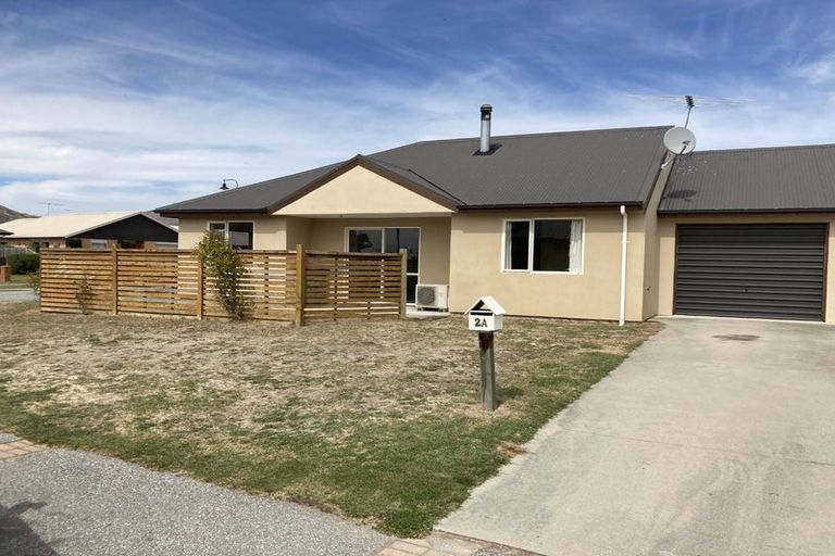 Photo of property in 2 Fenwick Crescent, Cromwell, 9310