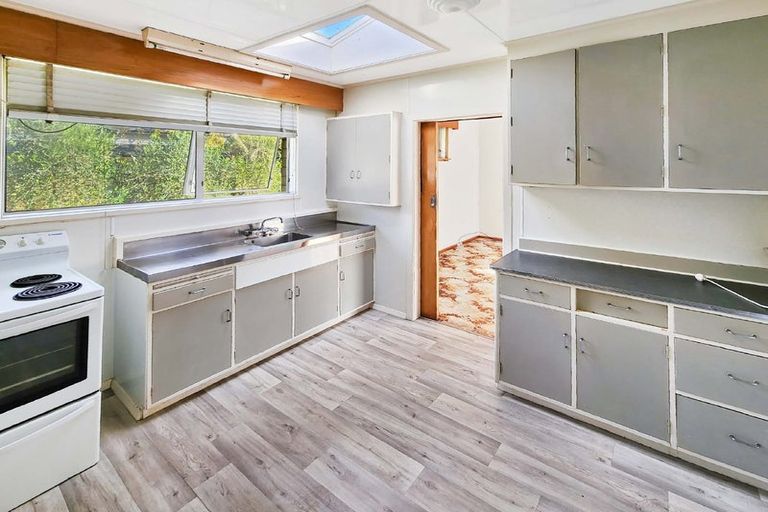 Photo of property in 134 Epuni Street, Epuni, Lower Hutt, 5011