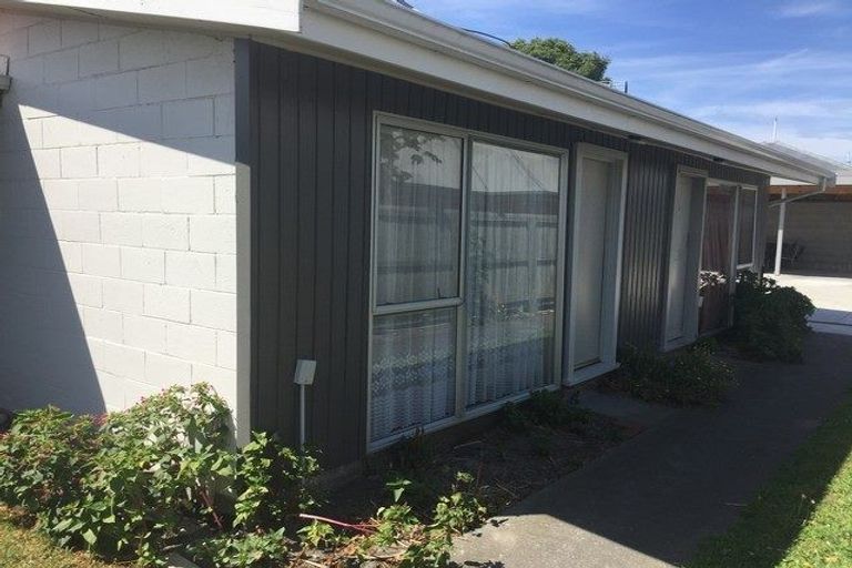 Photo of property in 1/206 Hastings Street East, Waltham, Christchurch, 8023