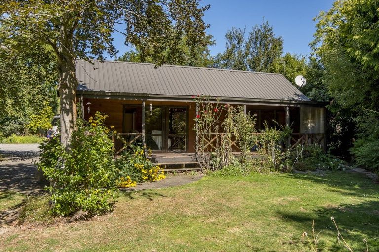 Photo of property in 233 Sparks Road, Hoon Hay, Christchurch, 8025