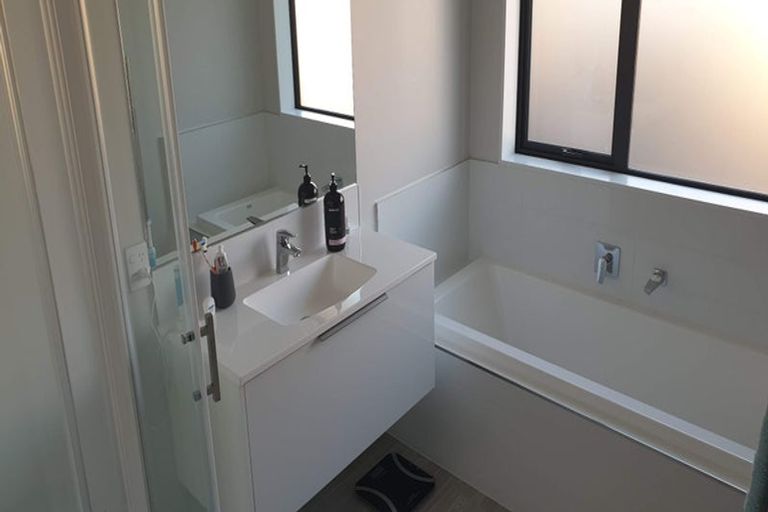 Photo of property in 52 Midlane Crescent, Appleby, Richmond, 7020