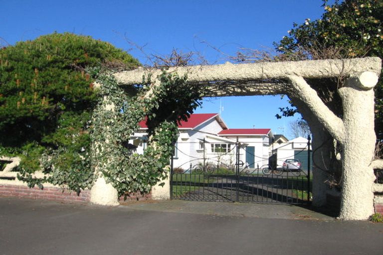 Photo of property in 80 Albert Street, Palmerston North, 4414