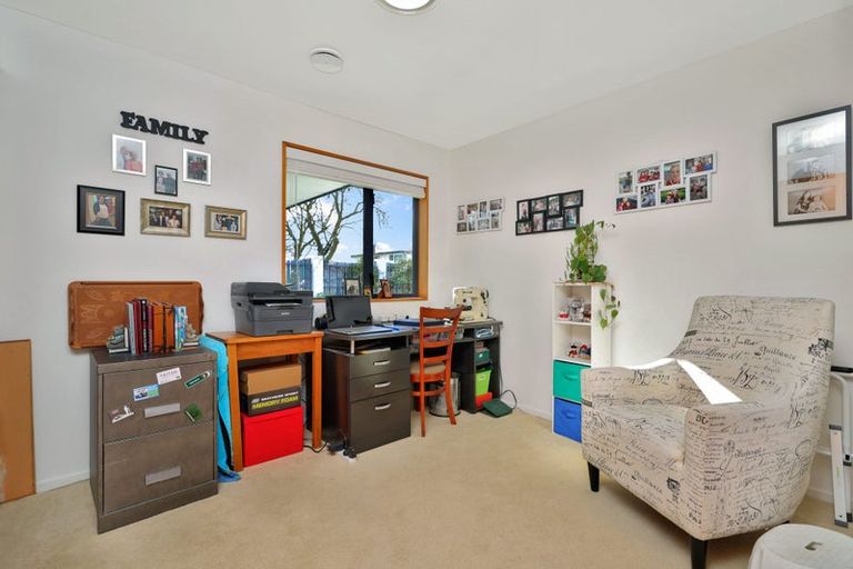 Photo of property in 21 Mona Square, Ashburton, 7700