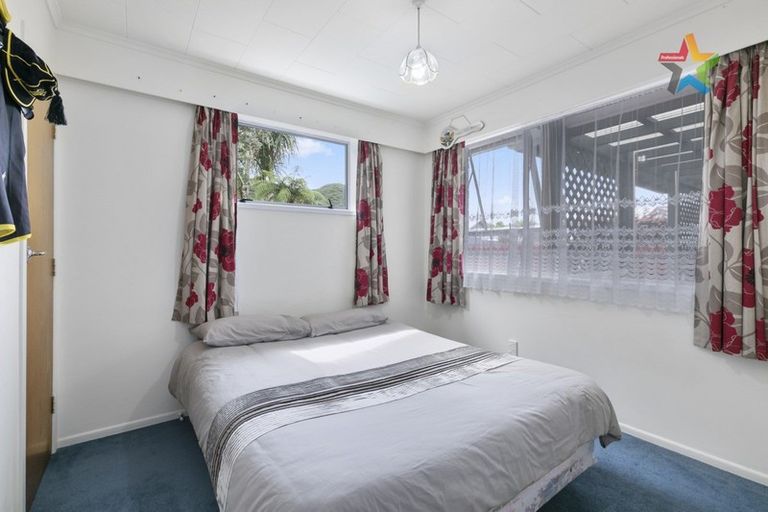 Photo of property in 23 Denver Grove, Totara Park, Upper Hutt, 5018
