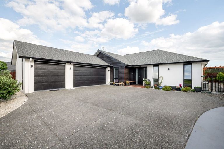 Photo of property in 5 Sydney Place, Flagstaff, Hamilton, 3210