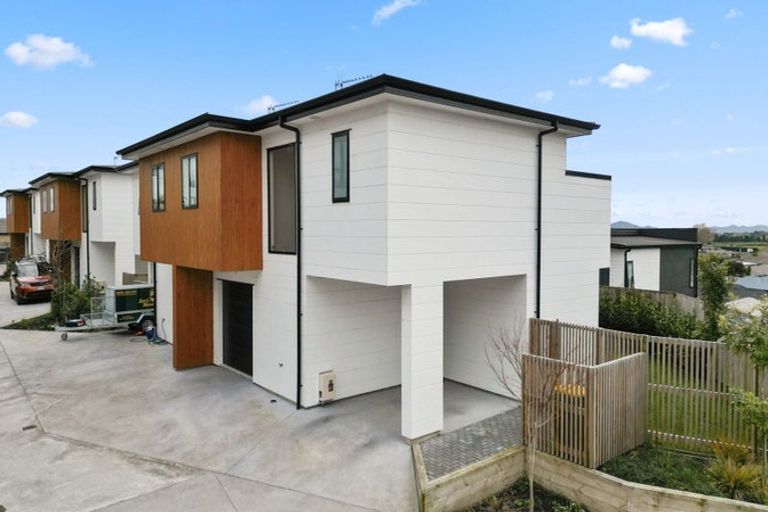 Photo of property in 2 Pedro Way, Flagstaff, Hamilton, 3210