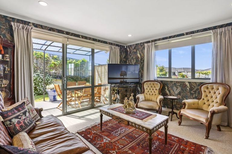 Photo of property in Waterview Estate, 1/4 Greystone Place, Omokoroa, 3114