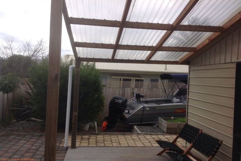 Photo of property in 114b Simpson Road, Papamoa Beach, Papamoa, 3118