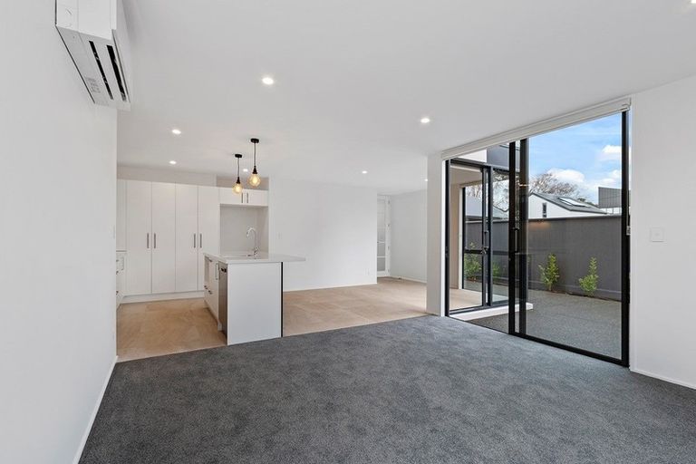 Photo of property in 39 Clissold Street, Merivale, Christchurch, 8014