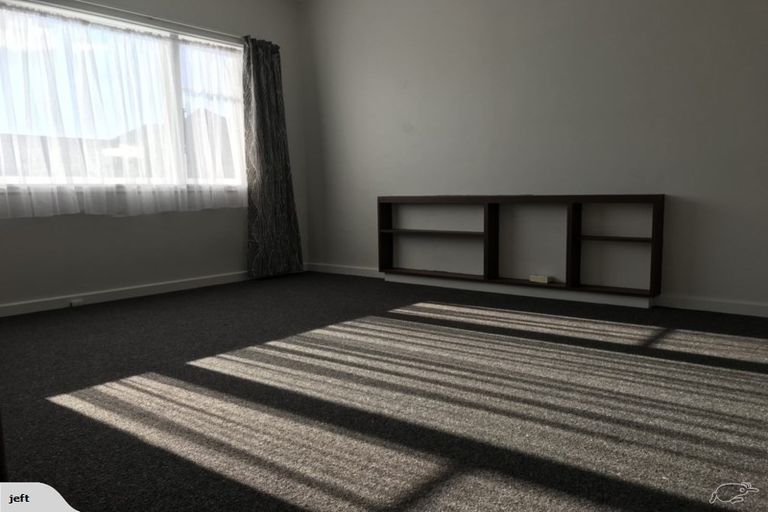 Photo of property in 229 Featherston Street, Palmerston North, 4410