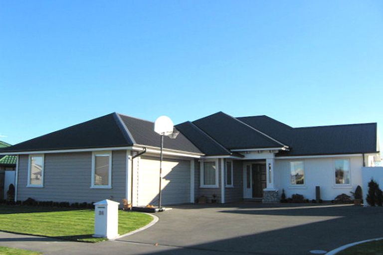 Photo of property in 24 Providence Place, Redwood, Christchurch, 8051