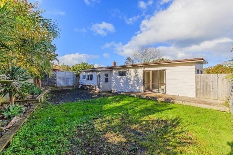 Photo of property in 28 Brandon Road, Manly, Whangaparaoa, 0930