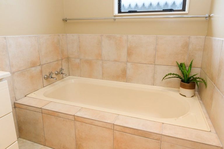 Photo of property in 7 Mercury Street, Milson, Palmerston North, 4414