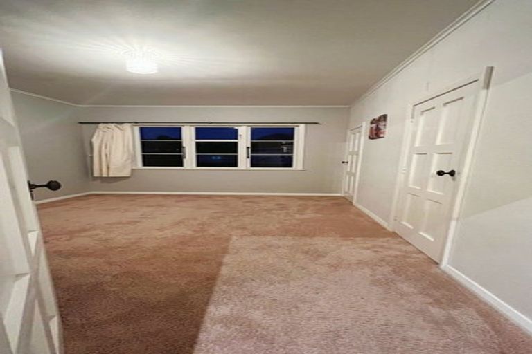 Photo of property in 74 Jellicoe Drive, Hamilton East, Hamilton, 3216