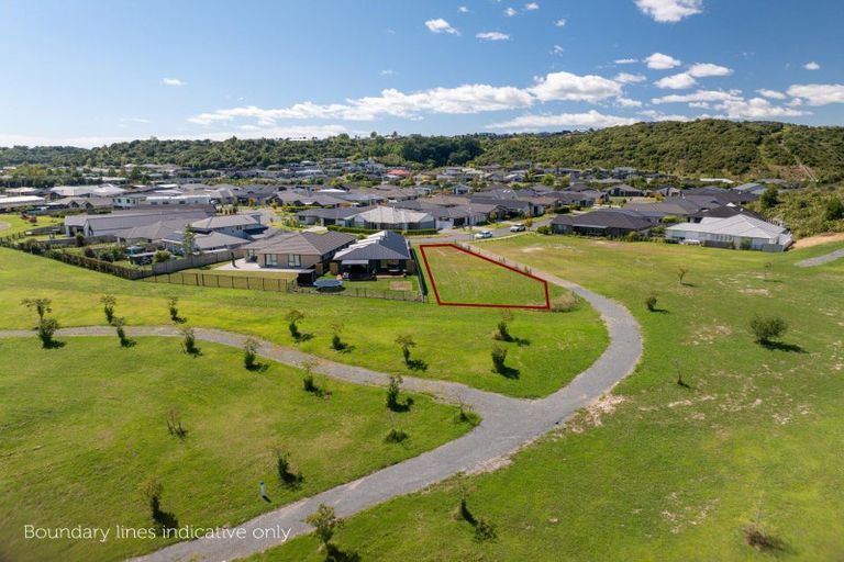 Photo of property in 85 Awataha Crescent, Pyes Pa, Tauranga, 3110