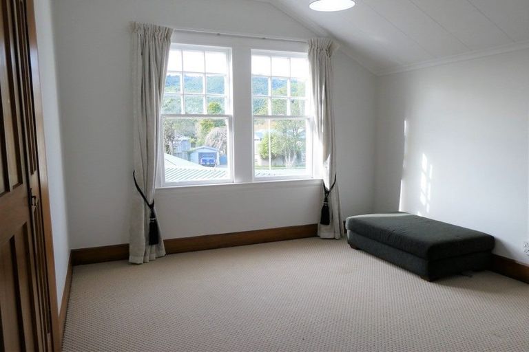 Photo of property in 3 Ida Street, Greymouth, 7805