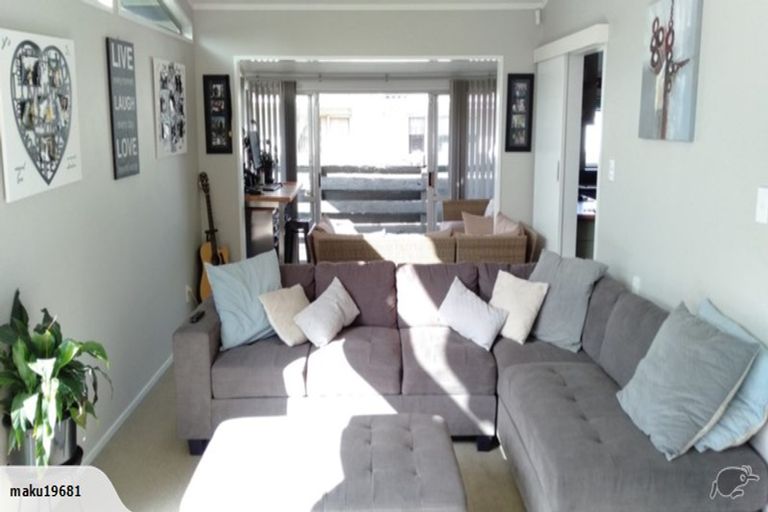 Photo of property in 3 Spilman Place, Awapuni, Palmerston North, 4412