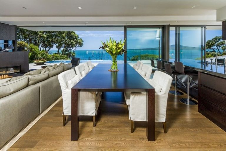 Photo of property in 1b Clifton Road, Hauraki, Auckland, 0622