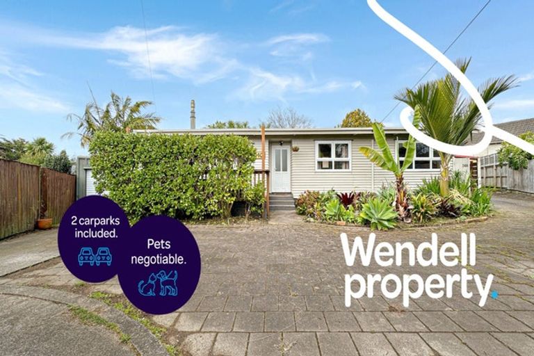 Photo of property in 1/40a Woodglen Road, Glen Eden, Auckland, 0602