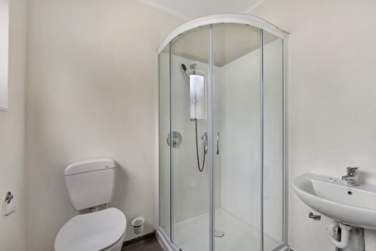 Photo of property in 76 Waimea Road, Nelson South, Nelson, 7010