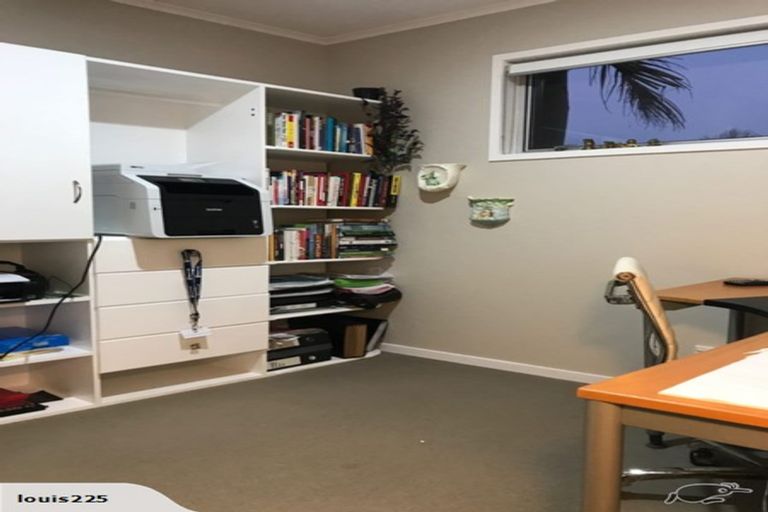 Photo of property in 4 Flavia Close, Torbay, Auckland, 0630