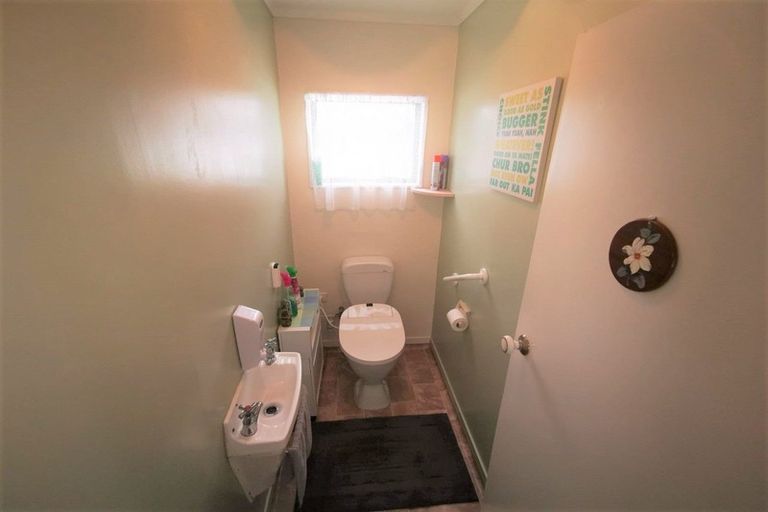 Photo of property in 5a James Street, Dannevirke, 4930