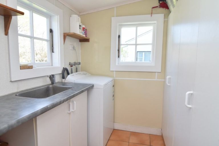 Photo of property in 22 Tyne Street, Carterton, 5713