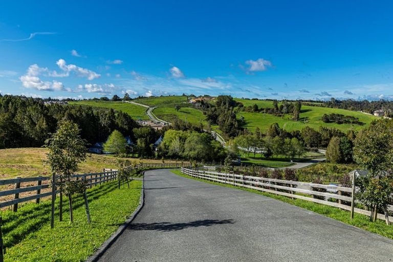 Photo of property in 5 Waymau Lane, Coatesville, 0792