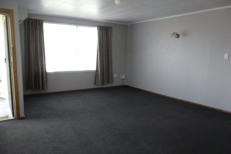 Photo of property in 1/407 Southland Road, Hastings, 4122