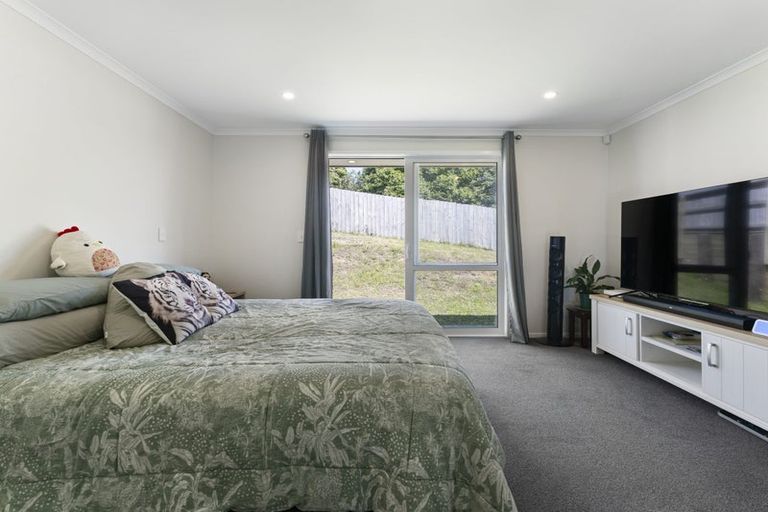 Photo of property in 59 Leathem Crescent, Pokeno, 2402