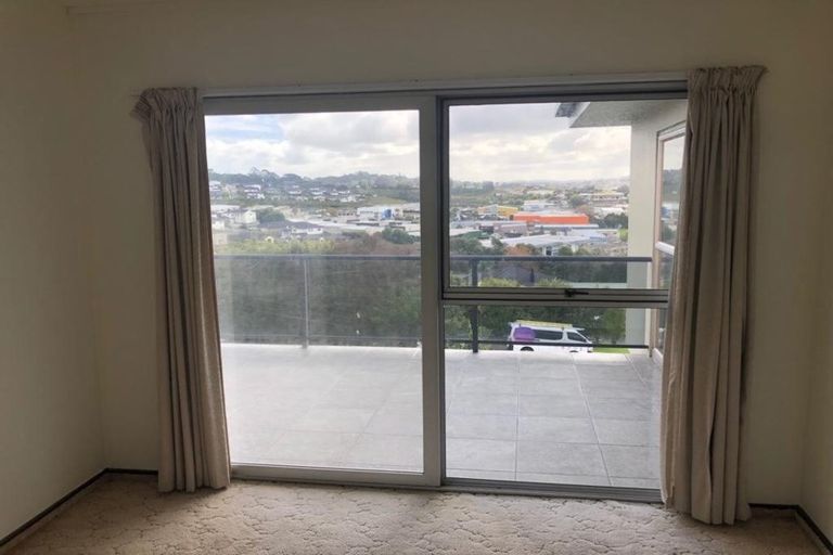 Photo of property in 3 Moera Place, Stanmore Bay, Whangaparaoa, 0932