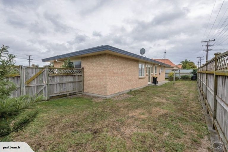 Photo of property in 1 Denbigh Street, Feilding, 4702