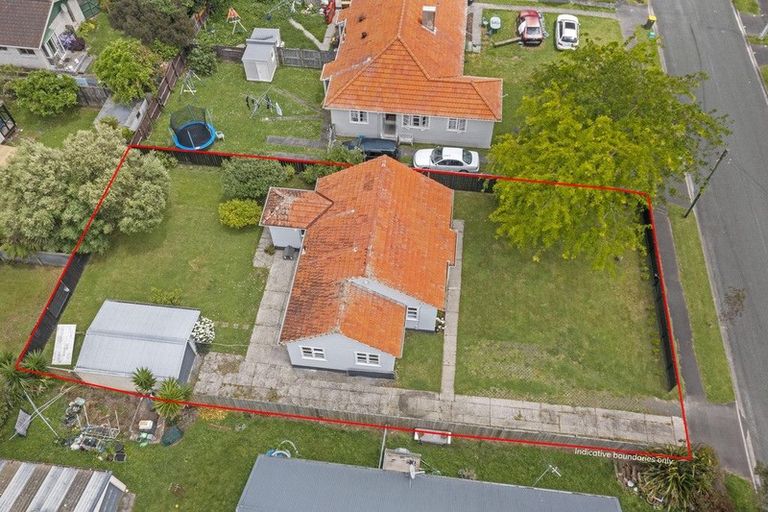 Photo of property in 82 Alfred Street, Fairfield, Hamilton, 3214