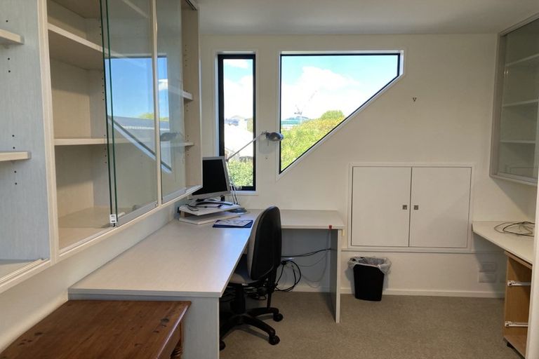 Photo of property in 30b Peacock Street, Christchurch Central, Christchurch, 8013