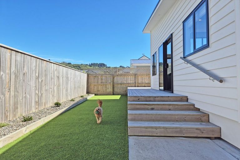 Photo of property in 13-15 Gillespie Street, Taita, Lower Hutt, 5011