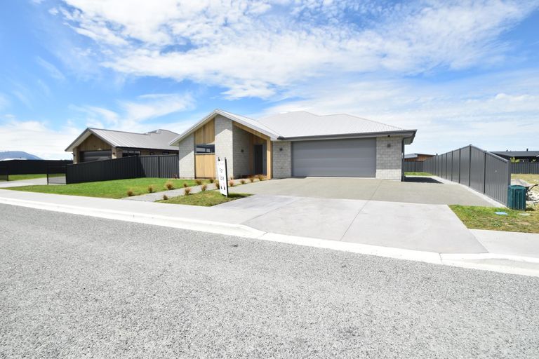 Photo of property in 41 Lakeland Avenue, Twizel, 7901