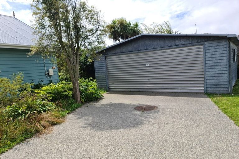 Photo of property in 40 Portman Street, Woolston, Christchurch, 8062