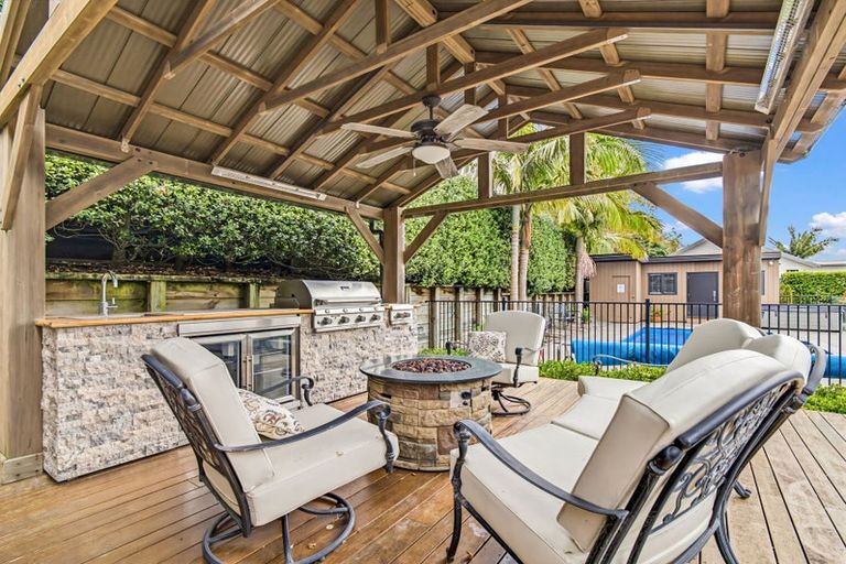 Photo of property in 17 Mahoe Glade, Patumahoe, Pukekohe, 2679
