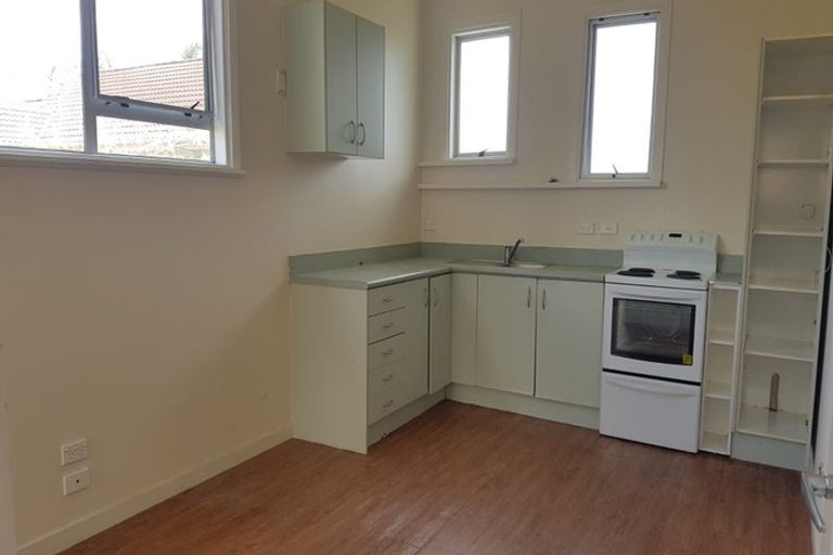 Photo of property in 627 Beach Road, Rothesay Bay, Auckland, 0630