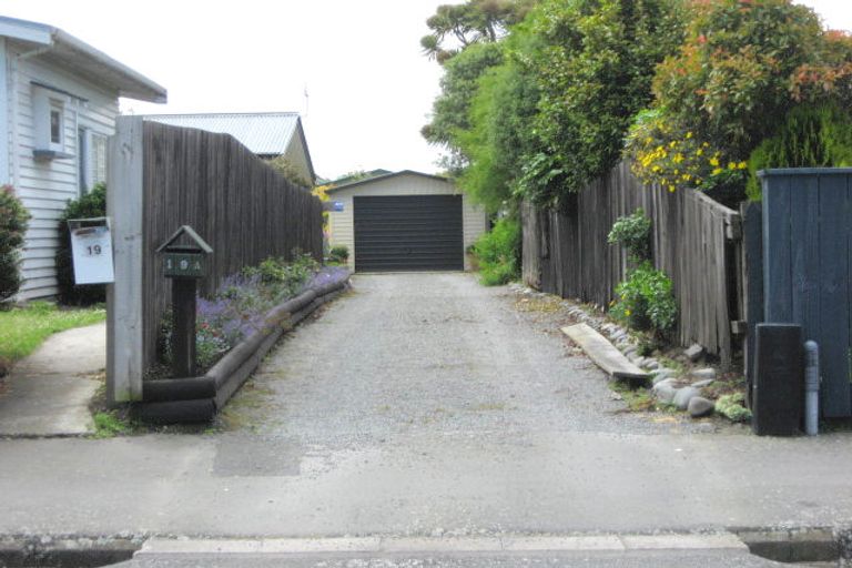 Photo of property in 2/19 Chichester Street, Woolston, Christchurch, 8023