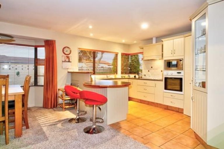 Photo of property in 71 Beachwater Drive, Papamoa Beach, Papamoa, 3118