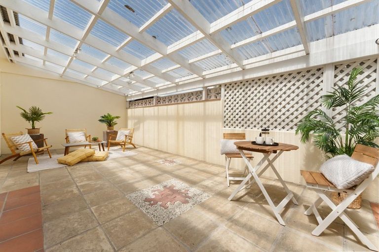 Photo of property in 31 Doone Street, Lynmouth, New Plymouth, 4310