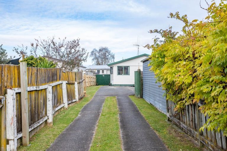 Photo of property in 5 Pringle Place, Nawton, Hamilton, 3200