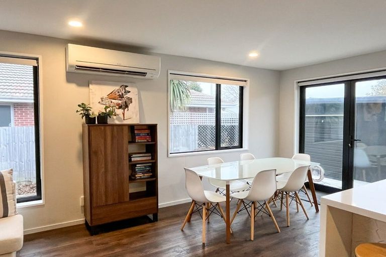 Photo of property in 17 Brent Place, Papanui, Christchurch, 8053