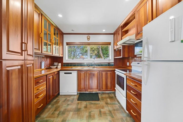 Photo of property in 2 Dalton Court, Pukekohe, 2120