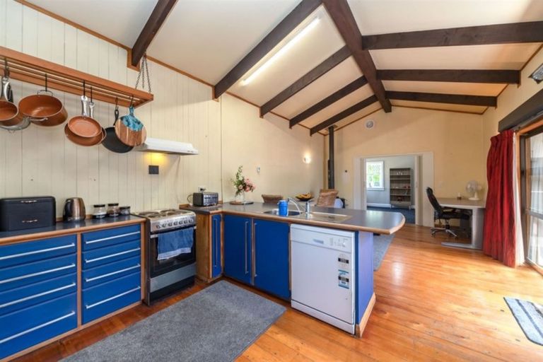 Photo of property in 19 East Street, Feilding, 4702