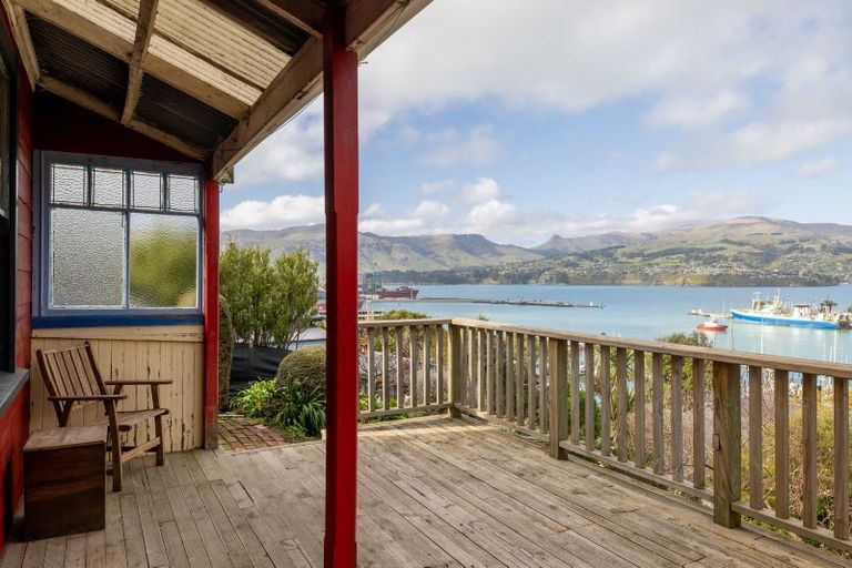 Photo of property in 13 Cunningham Terrace, Lyttelton, 8082