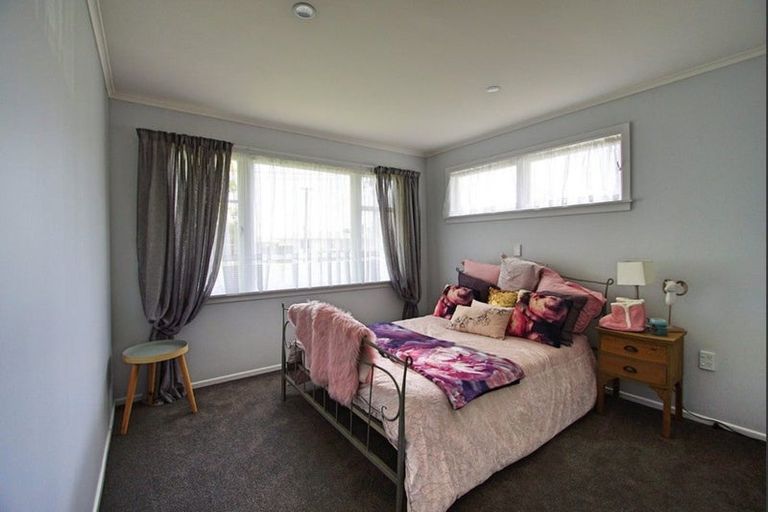 Photo of property in 1/33 Cosgrave Road, Papakura, 2110