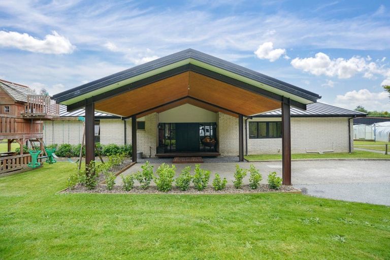 Photo of property in 102 Black Road, Otatara, Invercargill, 9879