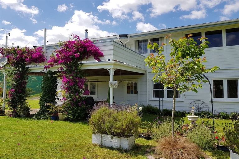 Photo of property in 28 Lindemann Road, Katikati, 3170